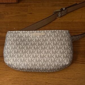 Michael Kors Silver Wristlet Clutch